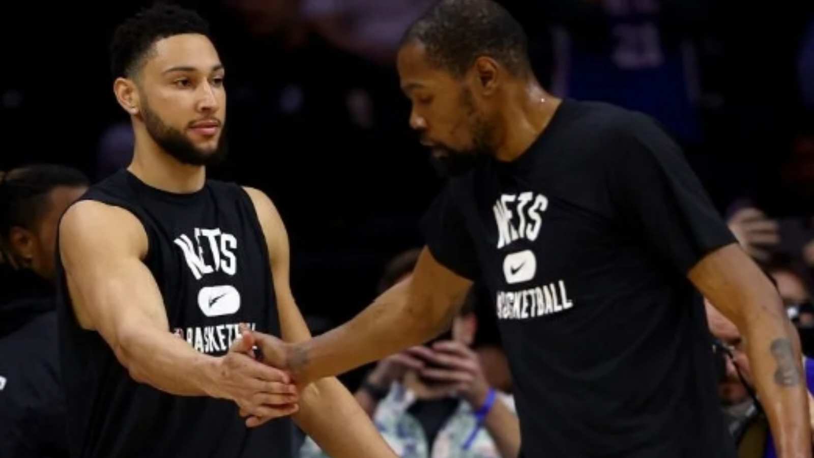 “Dunk the f**King ball” Ben Simmons yells at Kevin Durant after he passed up on an easy dunk