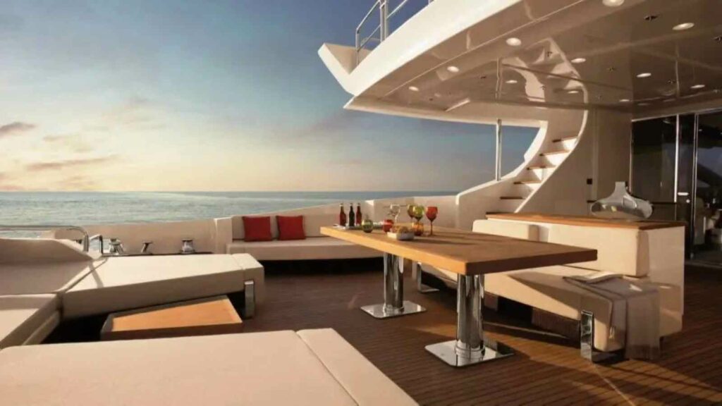 Tiger Woods' Luxury Yacht 'Privacy'