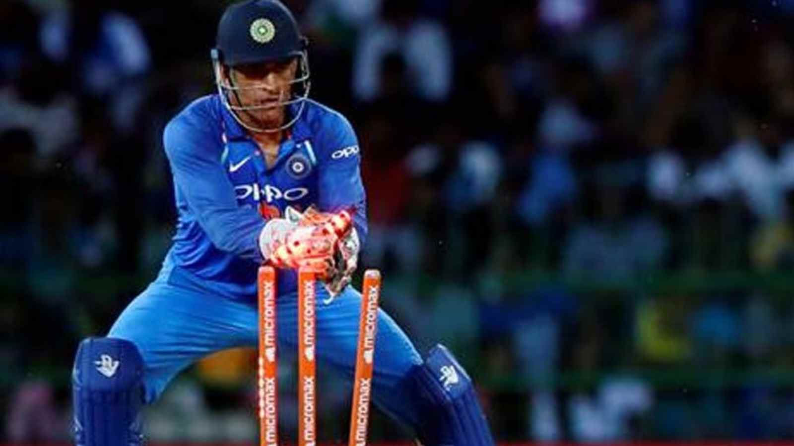 “Dhoni is a big name. But if I see  his stats…”- Ex-Pakistan skipper’s unexpected claim on MS Dhoni’s wicket-keeping abilities