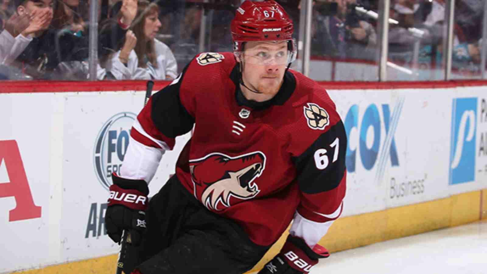 “Going to do everything that I can” – Lawson Crouse signs five-year contract with Arizona Coyotes to avoid arbitration