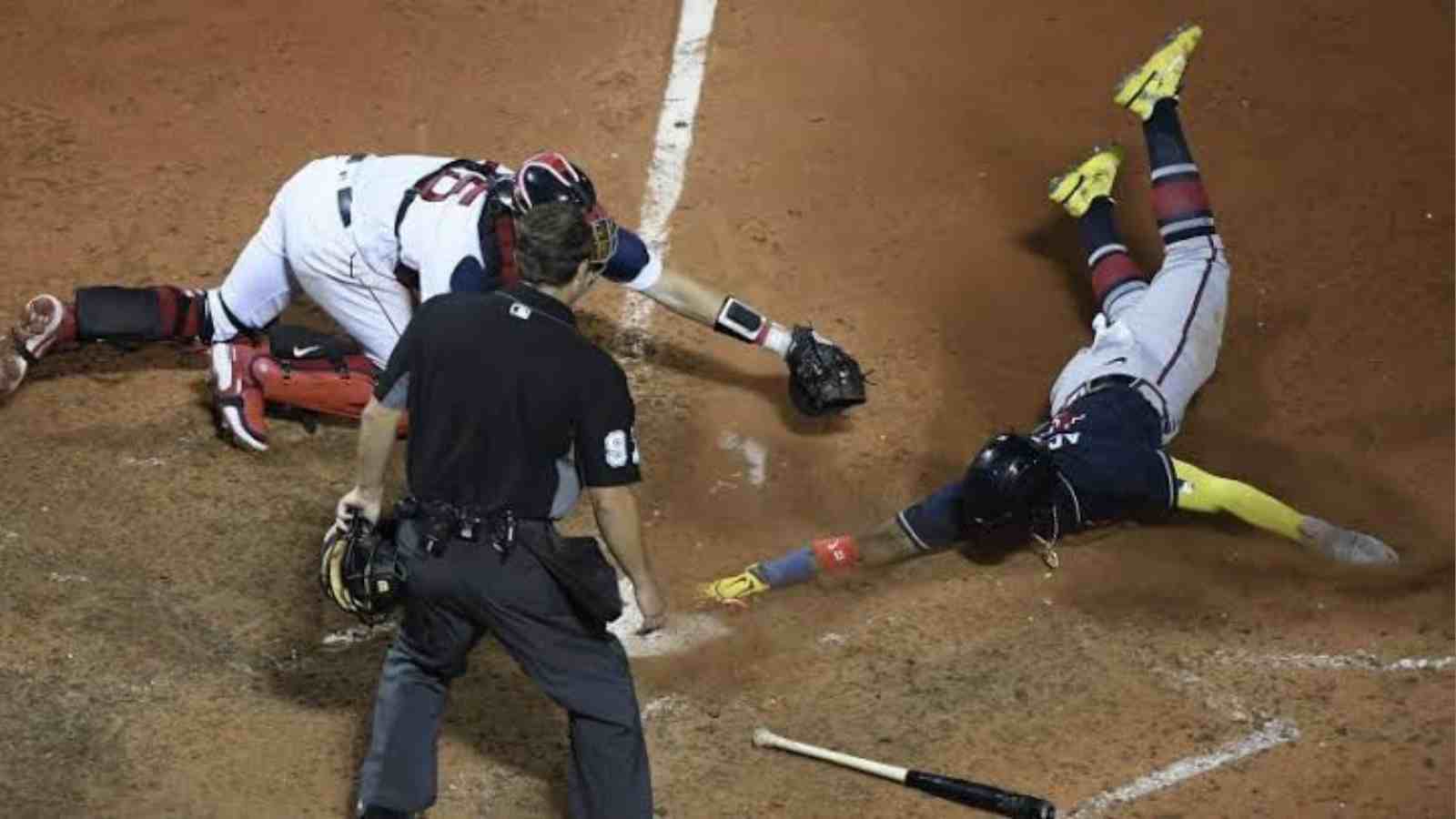 “Beast mode slide”- Ronald Acuna Jr.’s majestic slide leaves fans in awe