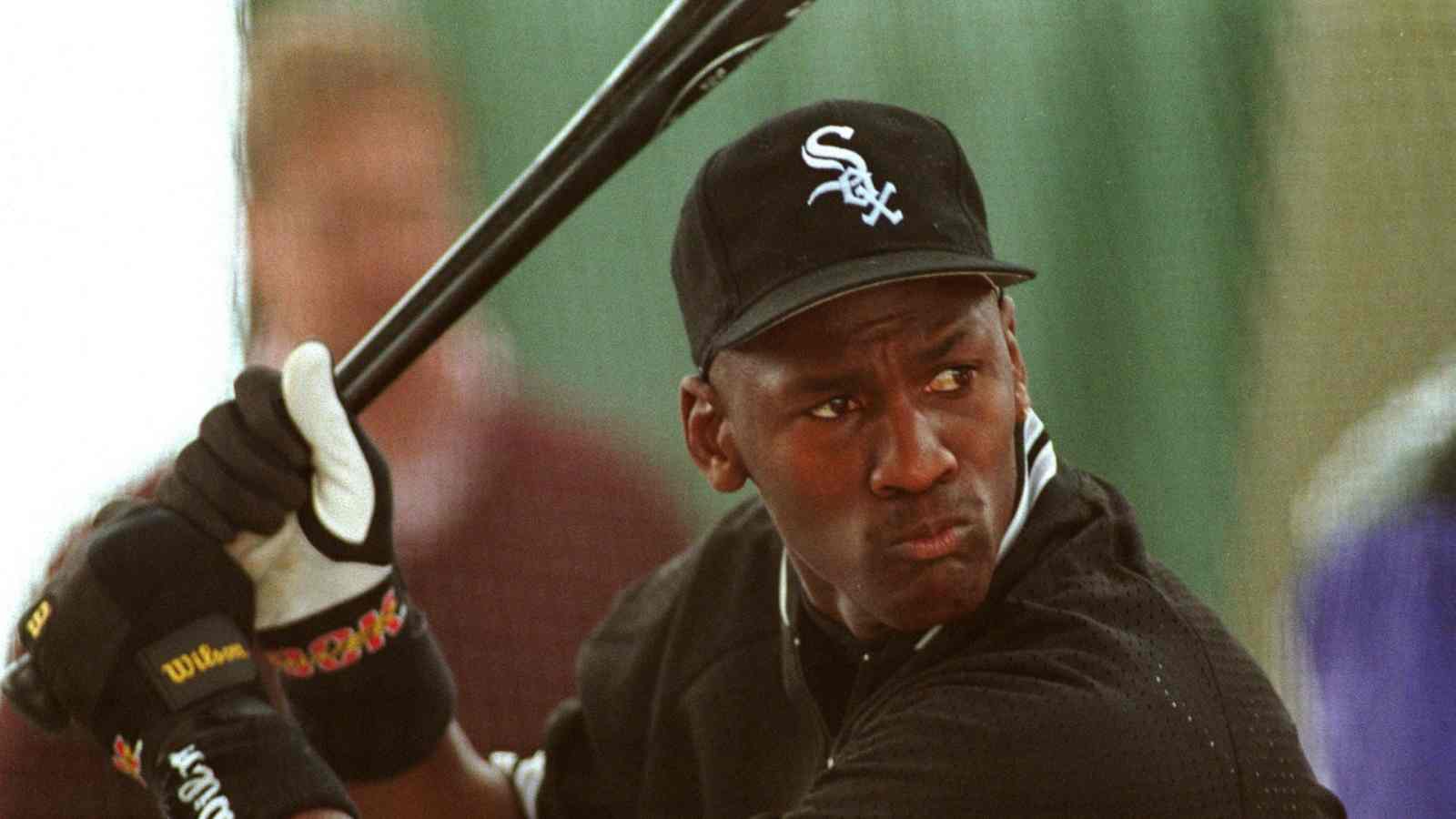 The NON-FICTITIOUS reason behind Michael Jordan’s brief but promising BASEBALL stint