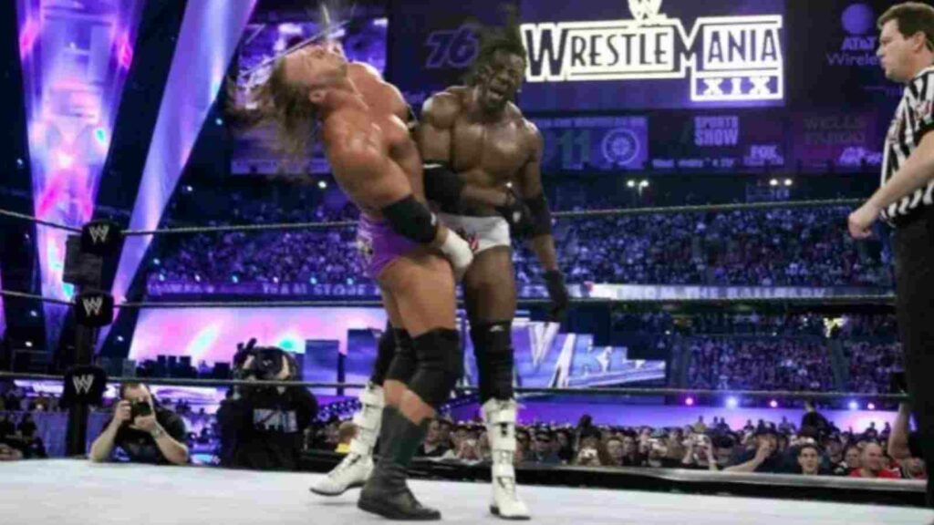 Triple H vs Booker T at WrestleMania 19