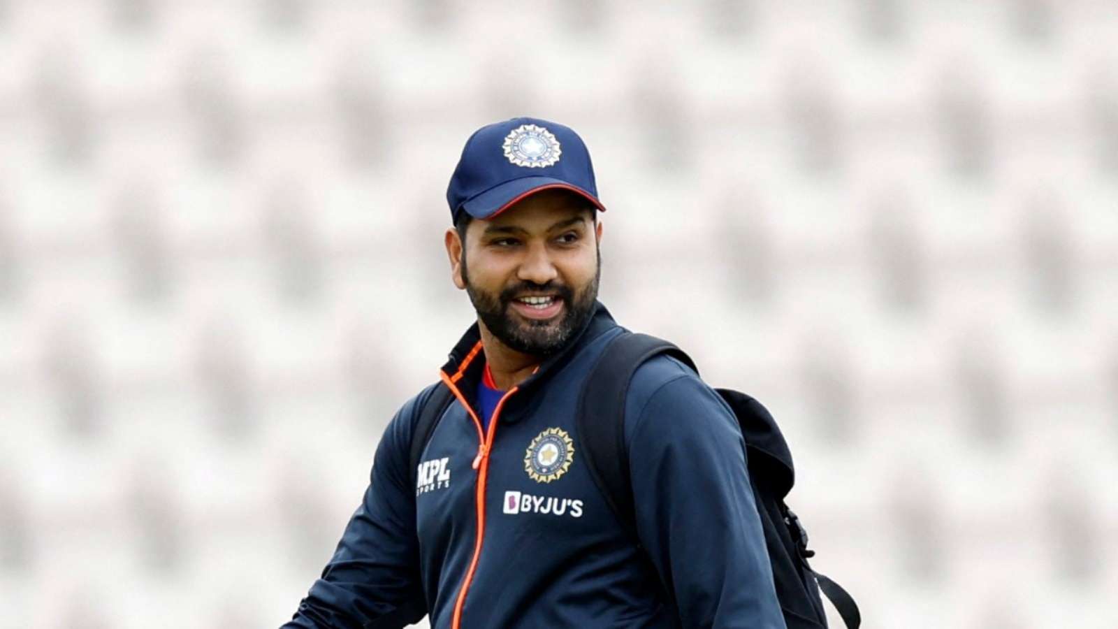 Watch: Rohit Sharma asked to stay inside security as thousands of fans gather outside his hotel