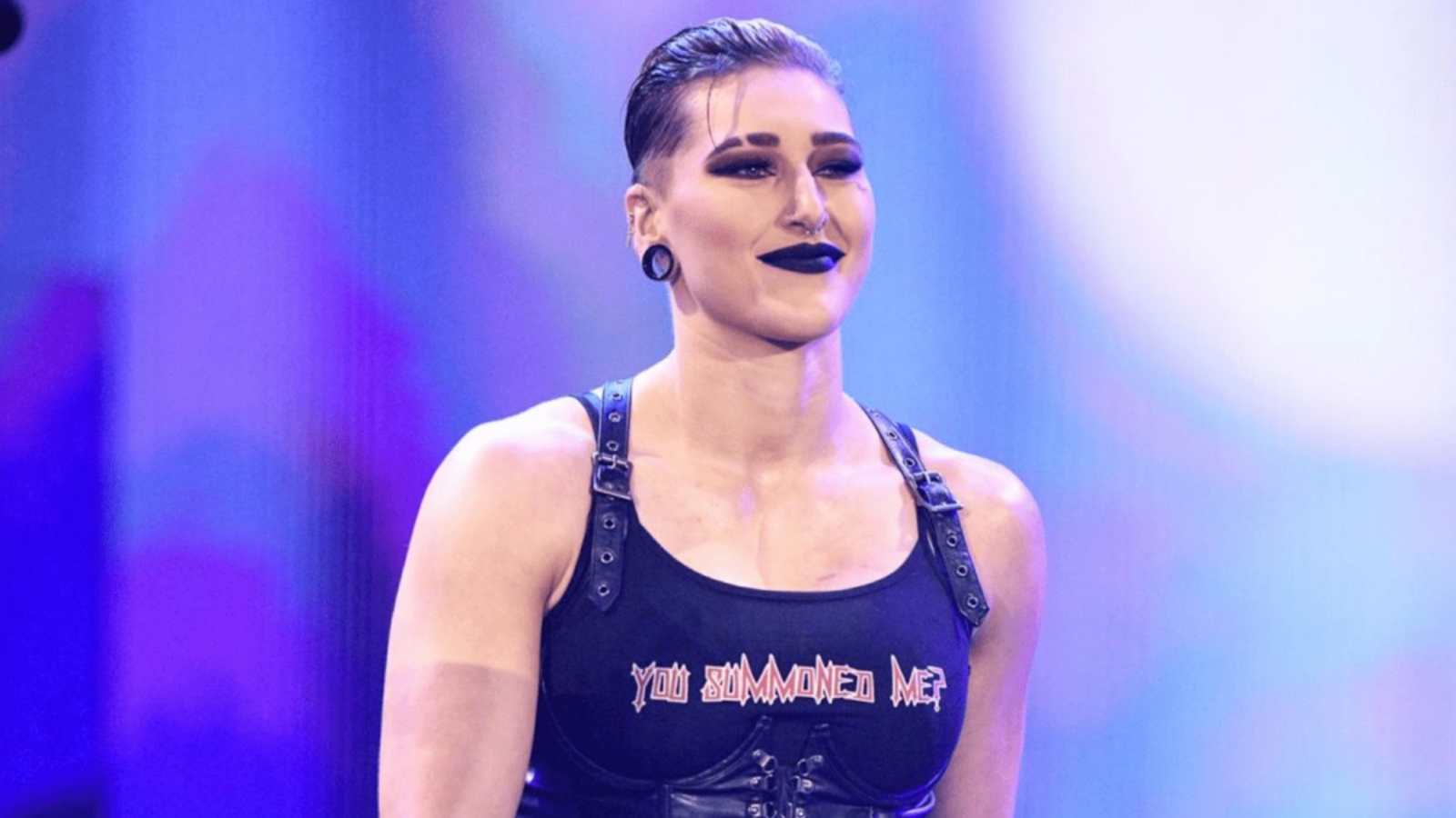 “Complete A**hole” Rhea Ripley ROASTED her fan on Twitter after he insulted her