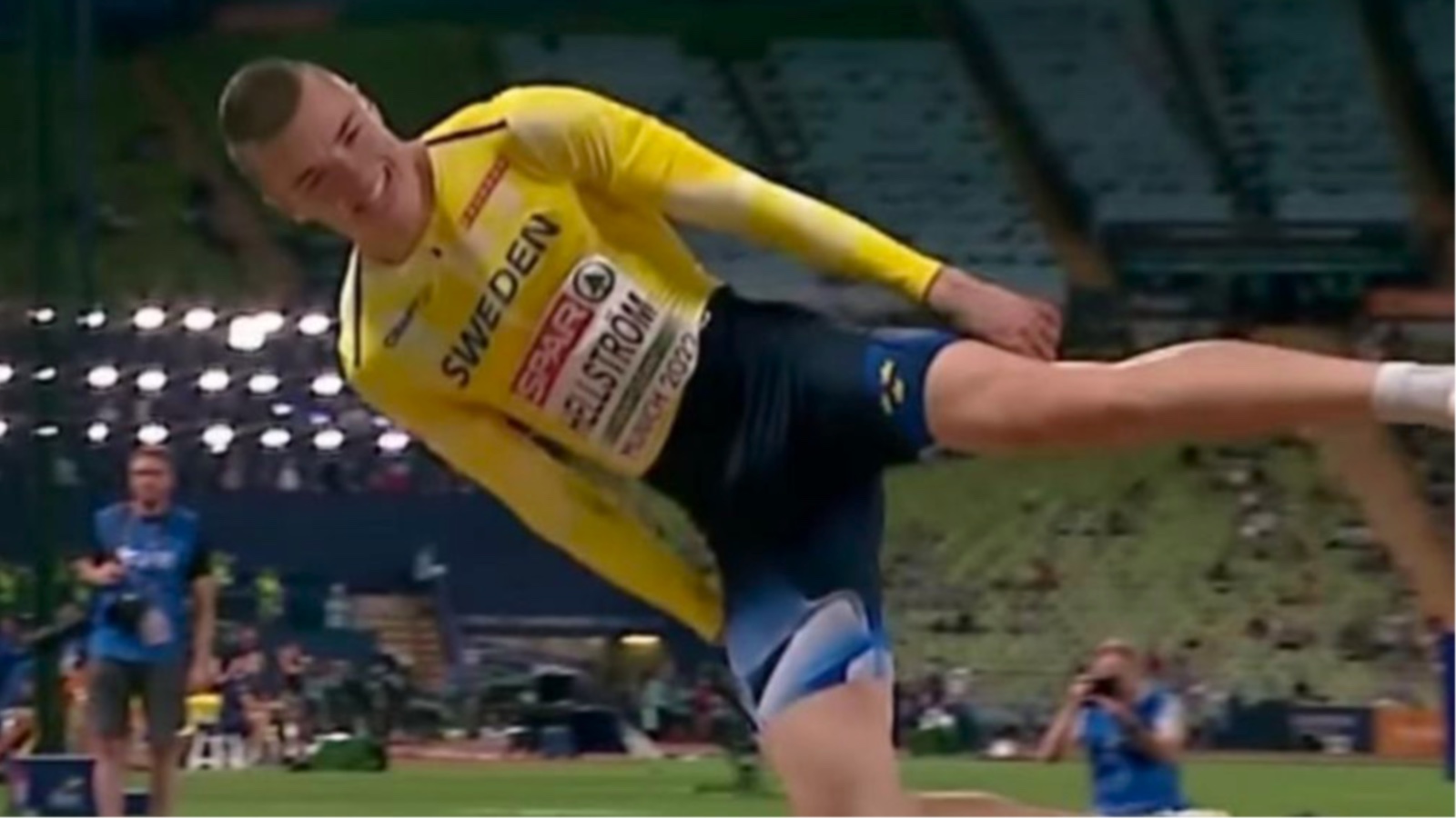 WATCH: Twitter Athletics loses it over Swedish Jesper Hellstrom’s bizarre triple jump attempt at 2022 European Athletics Championships