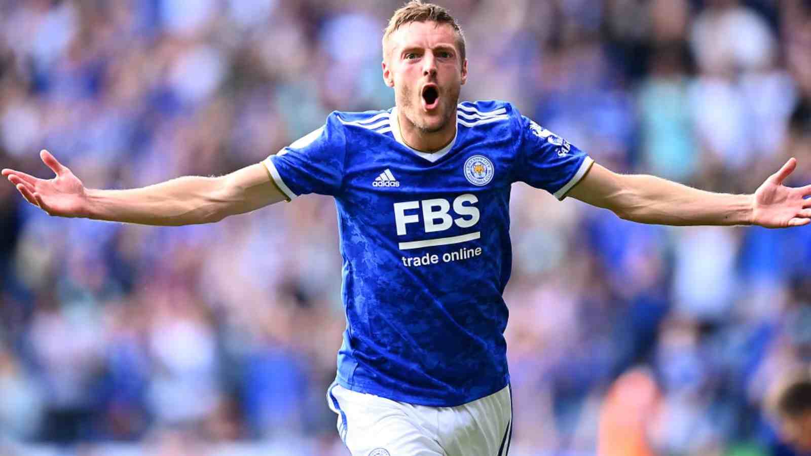 “The decision was easy”- Jamie Vardy signs new contract with Leicester City after wiping out transfer links with Manchester United