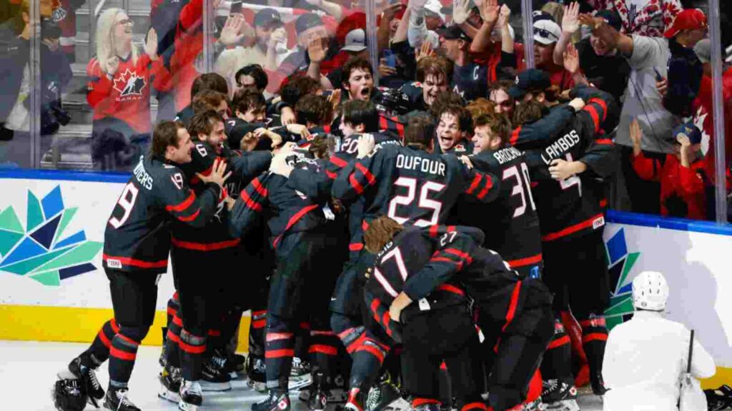 Kent Johnson leads Canada to World Juniors victory