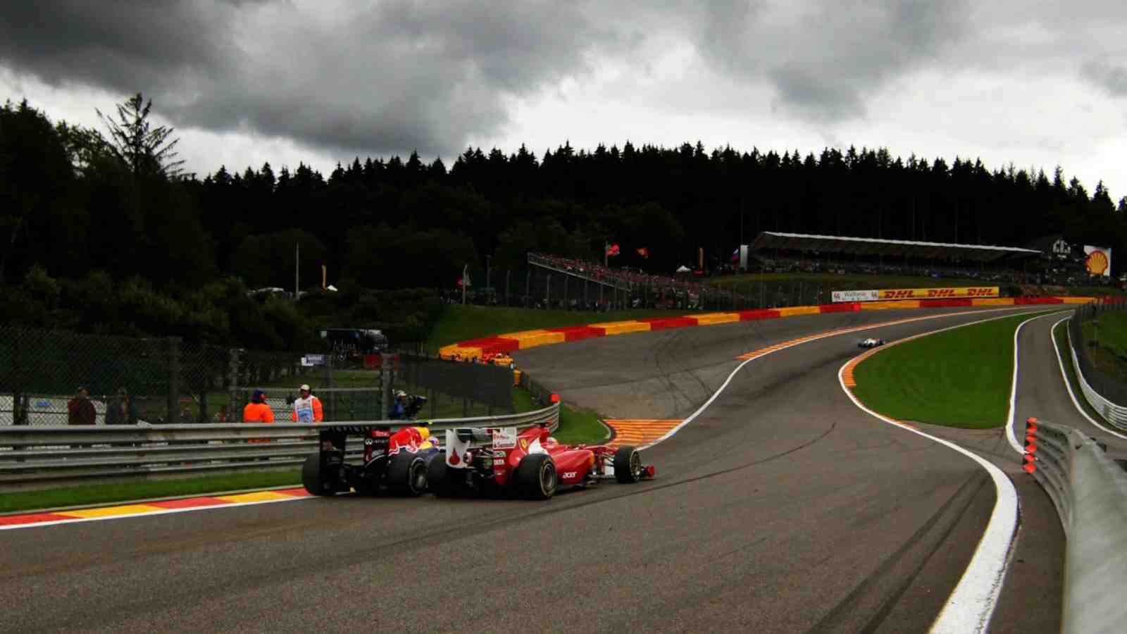 Top 3 overtakes through Raidillion Eau Rouge at the Belgian GP over the years