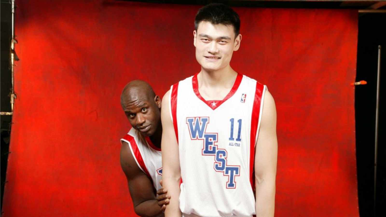 “I’m sorry brother” Shaquille O’Neal was forced to apologize to Yao Ming after making derogatory remark