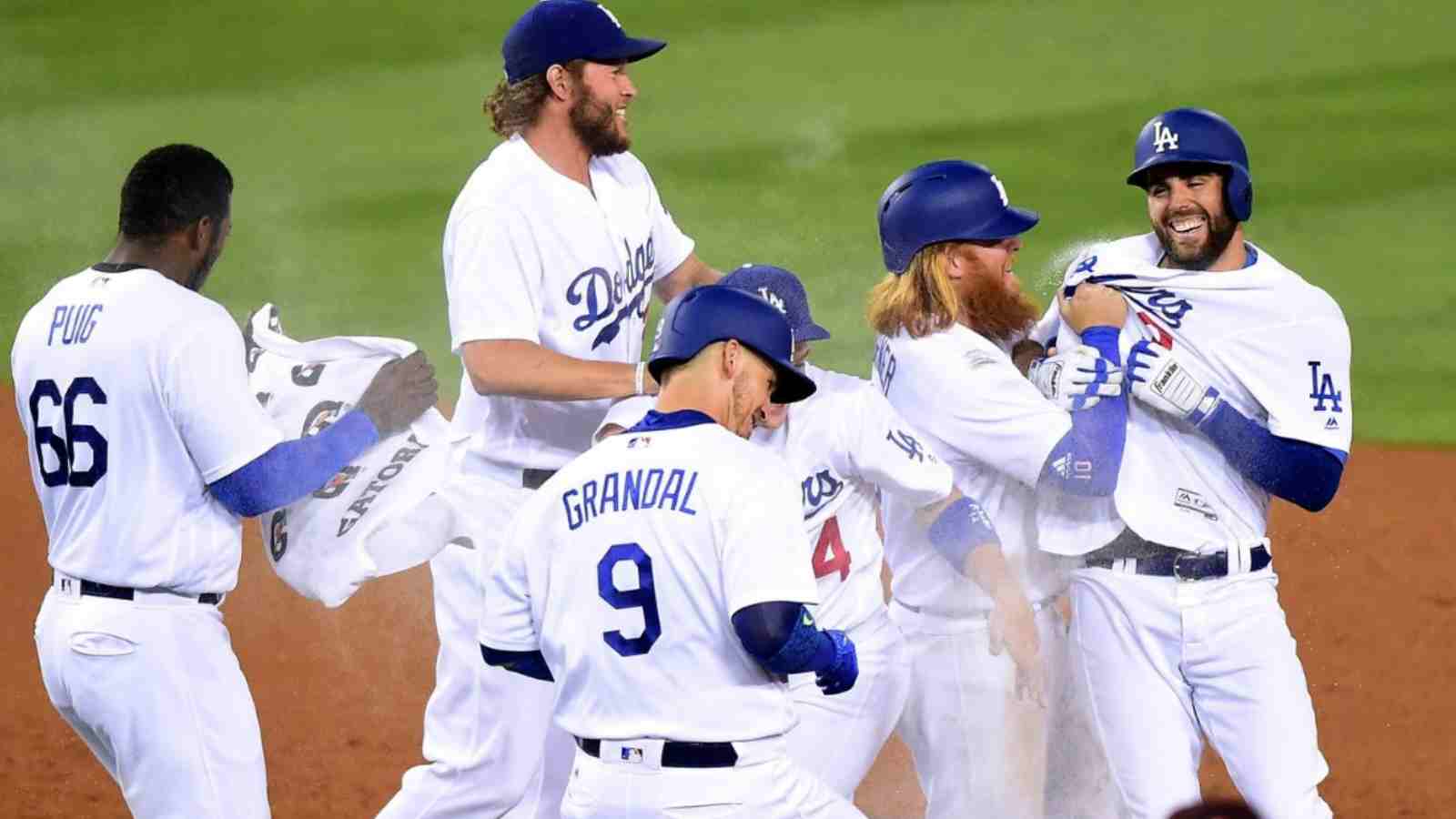 “F**king KNEEL”: Los Angeles Dodgers demonstrate supremacy, MLB Twitter charmed as the team reaches 90 wins