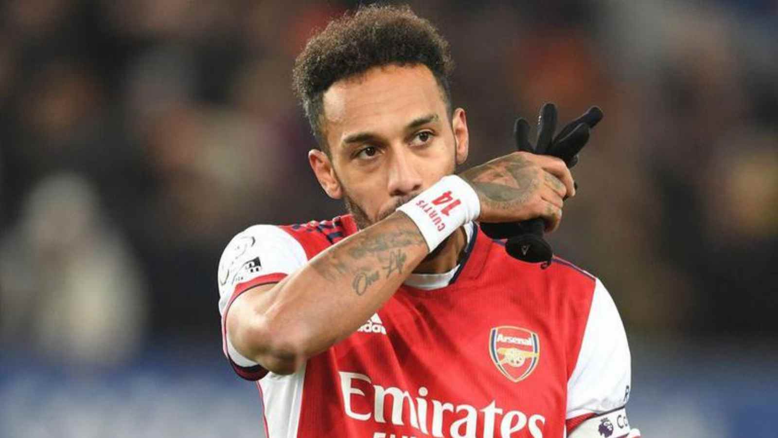 Pierre-Emerick Aubameyang likely to miss future games with broken jaw after house robbery