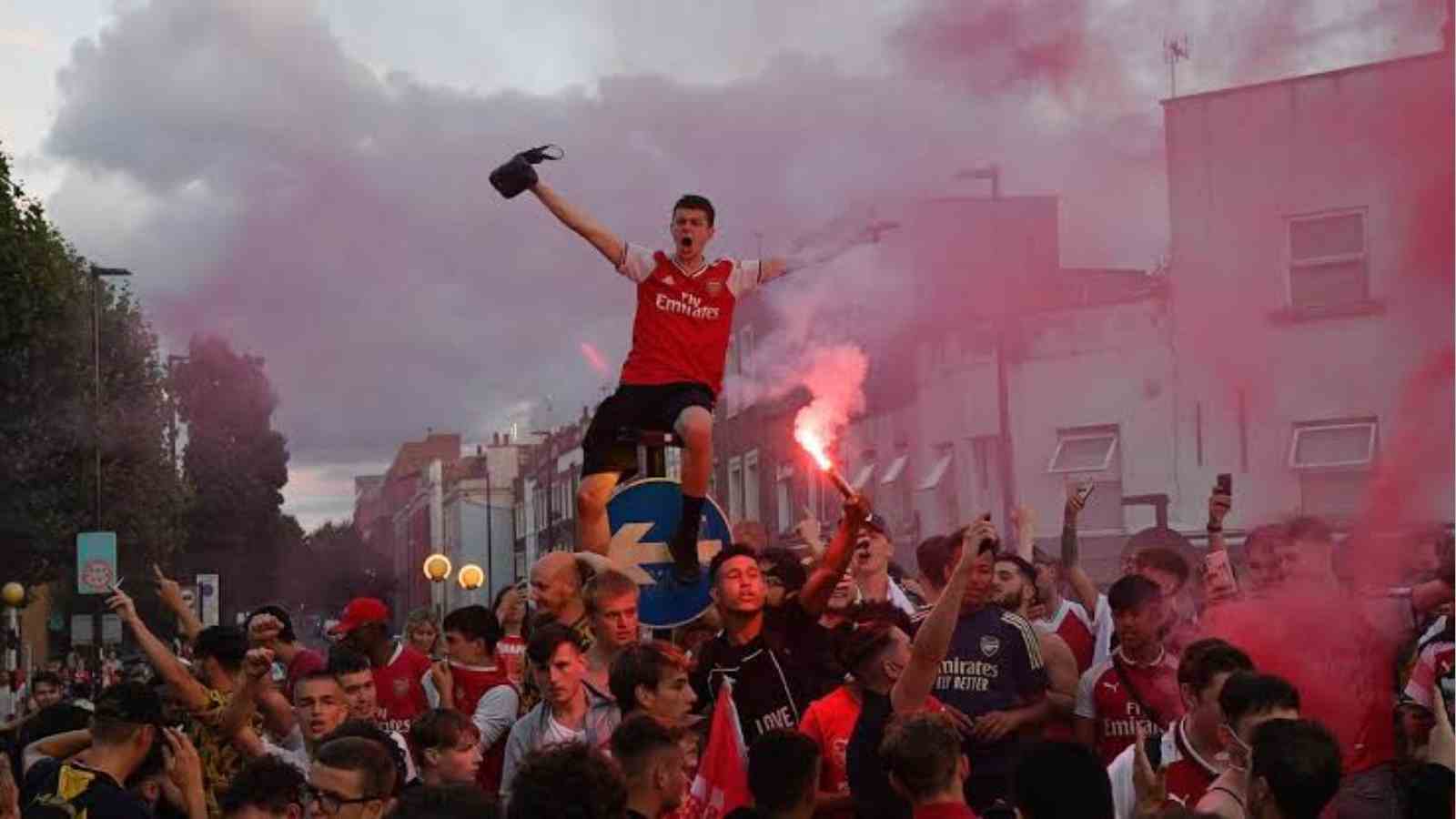 WATCH: Arsenal fans celebrate fifth Premier League win by setting off