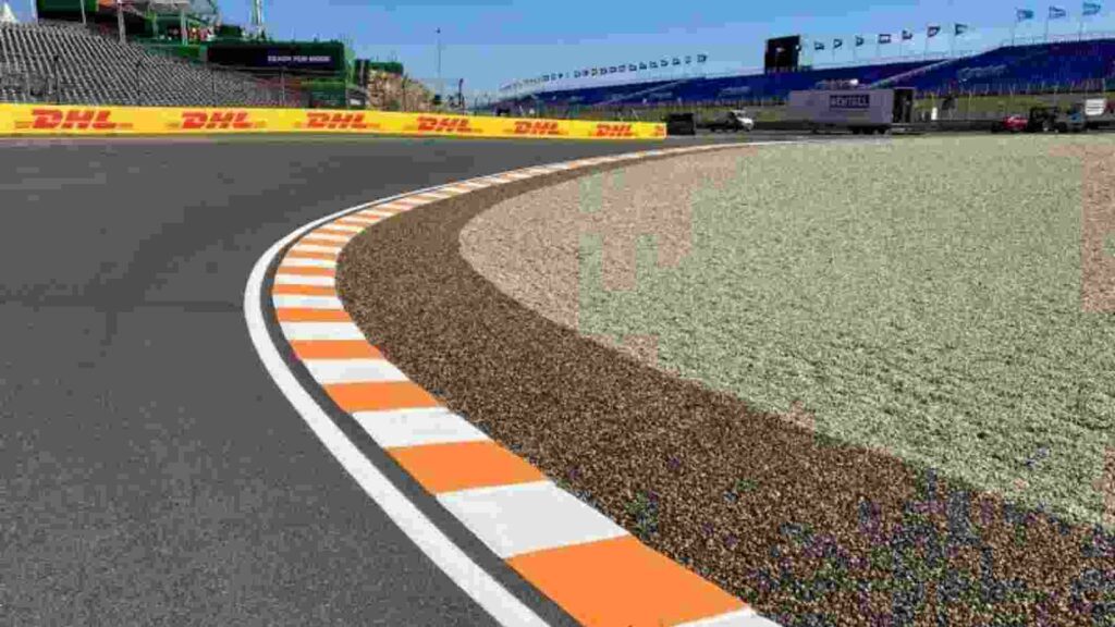 Fake gravel trap at turn 12 for the Dutch GP