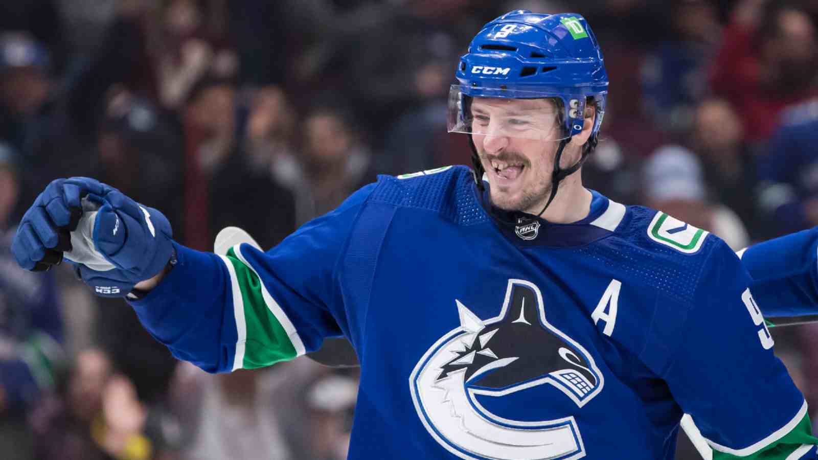 Forward J.T. Miller signs $56 million contract extension with Canucks