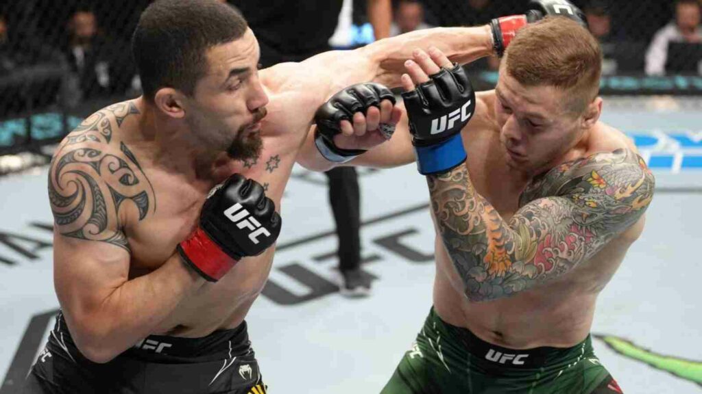 Marvin Vettori (R) and Robert Whittaker (L) battle it out at UFC Paris