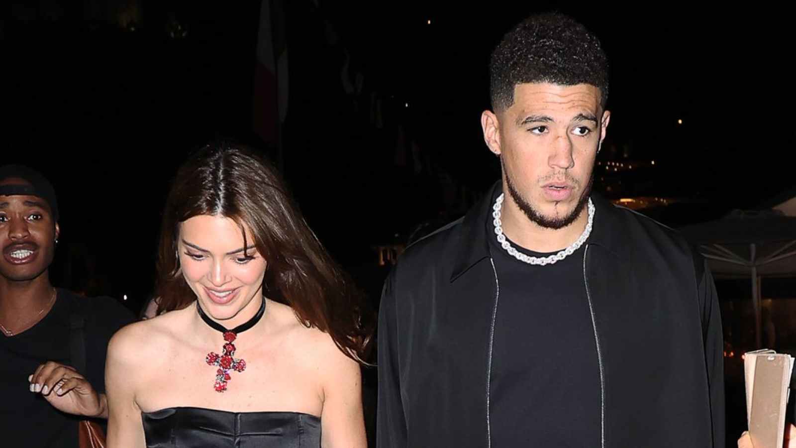 “That’s the Kendall Jenner effect” Suns’ star Devin Booker next to secure $214 million shoe deal with Nike