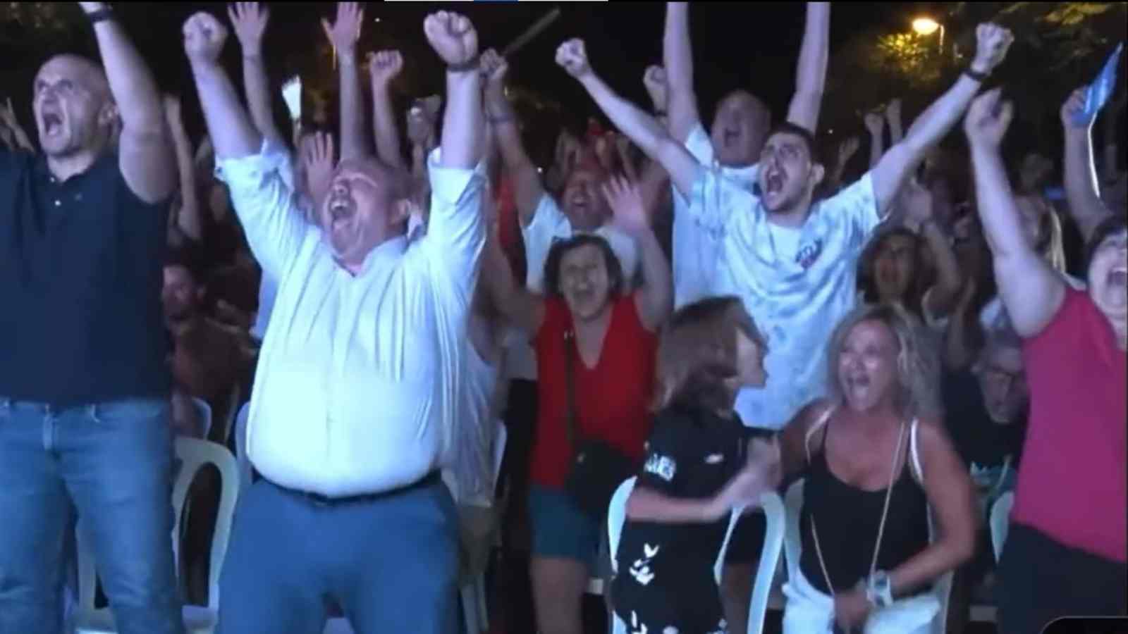 WATCH: “An El Palmar prodigy” Carlos Alcaraz’s town wildly celebrates his historic US Open triumph