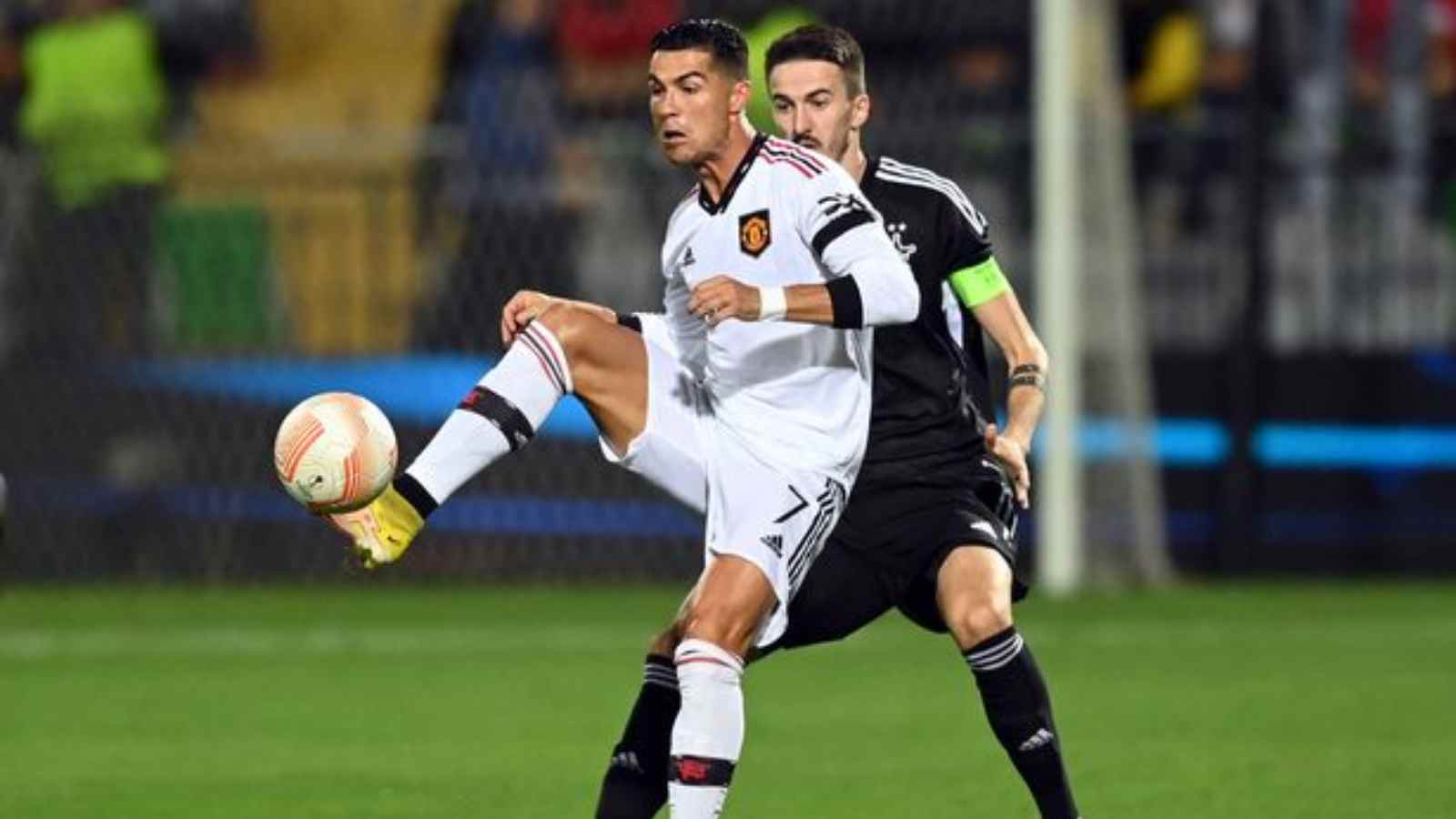 WATCH: Moldovian fans delighted after watching Cristiano Ronaldo play from their balconies