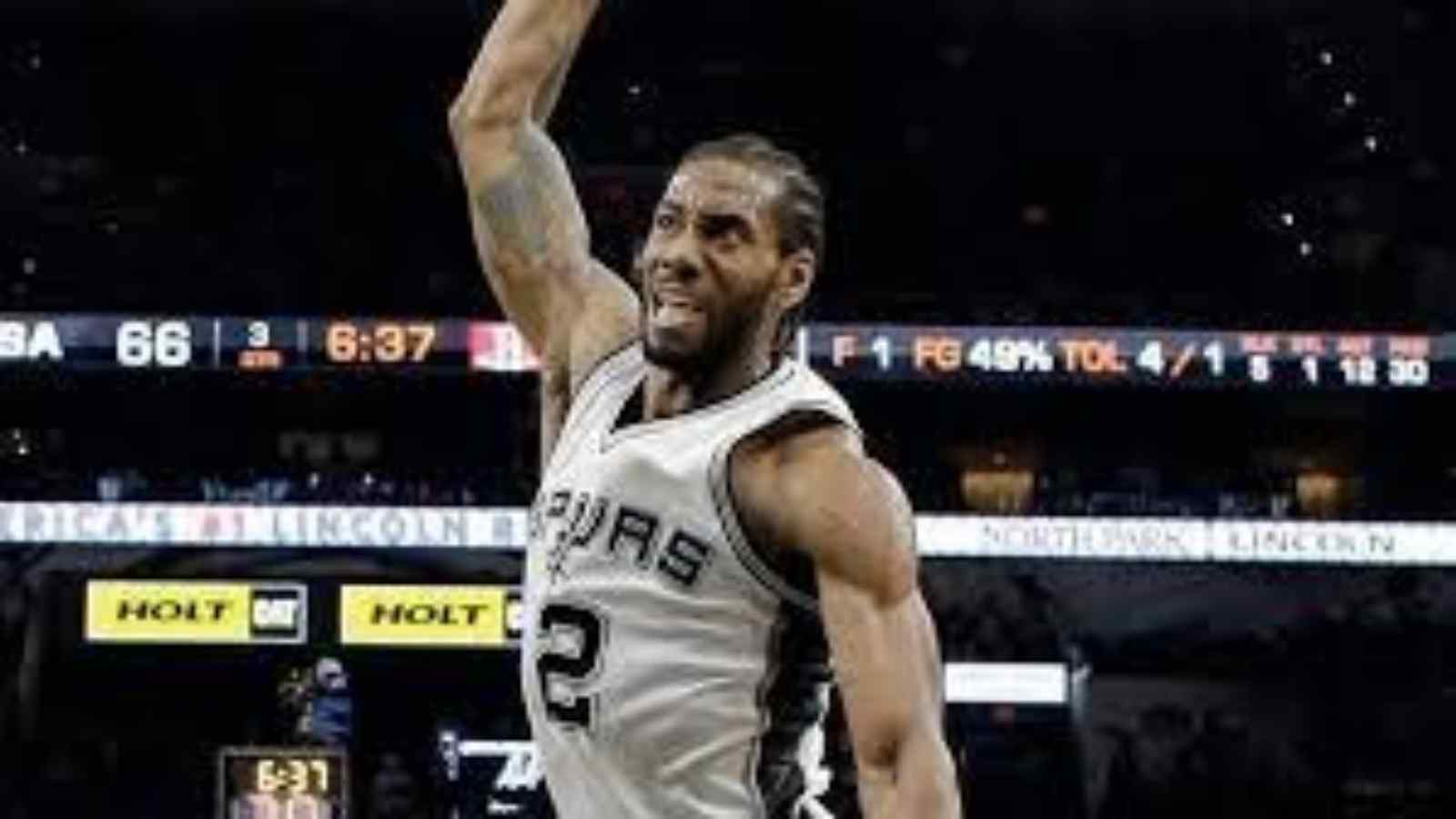 “He’s ready to f*ck up the WC” NBA Fans hype Kawhi Leonard’s return after looking ‘JACKED’ in pre-season