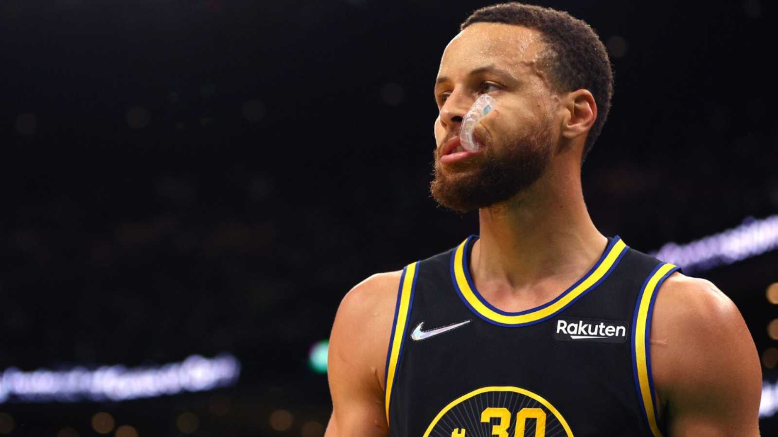 “Championship hangover? Not for Steph cause he’s ballin” Twitter DISAPPOINTED with the Warriors as they lose 4 straight games and fail Stephen Curry