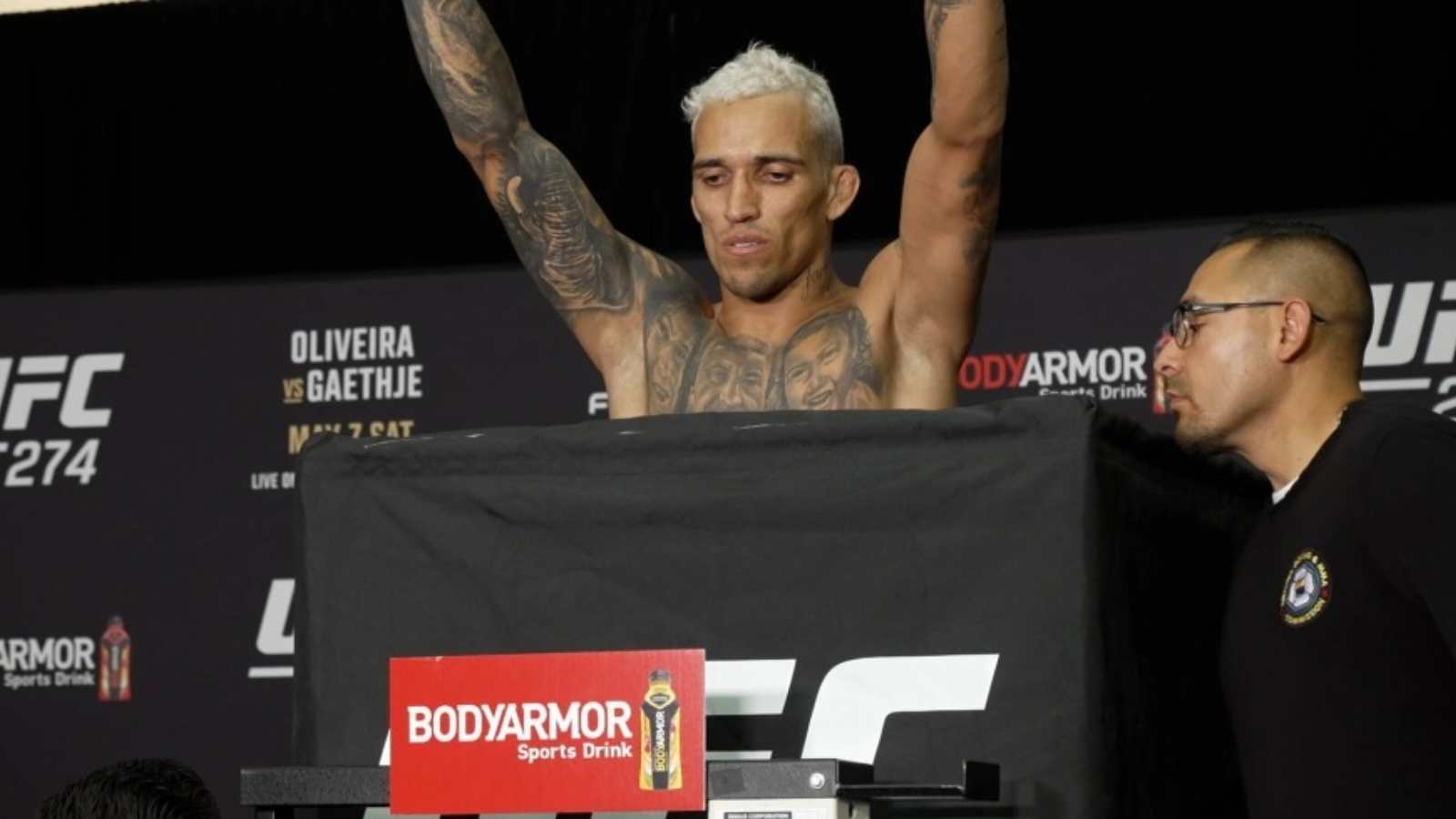 How many times has Charles Oliveira missed weight in his MMA career?