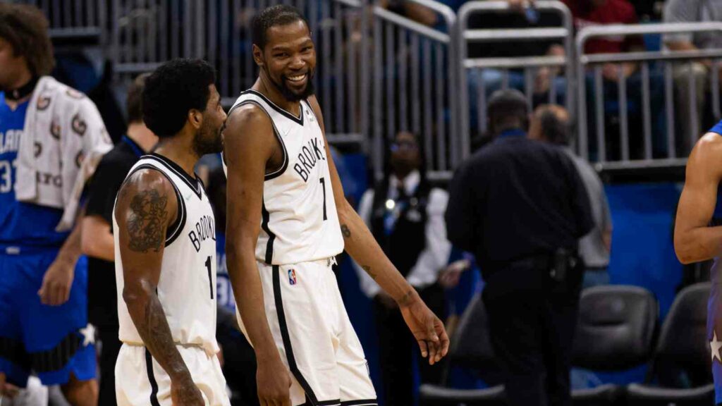 Kyrie Irving and Kevin Durant- IMAGO / Sports Press Photo