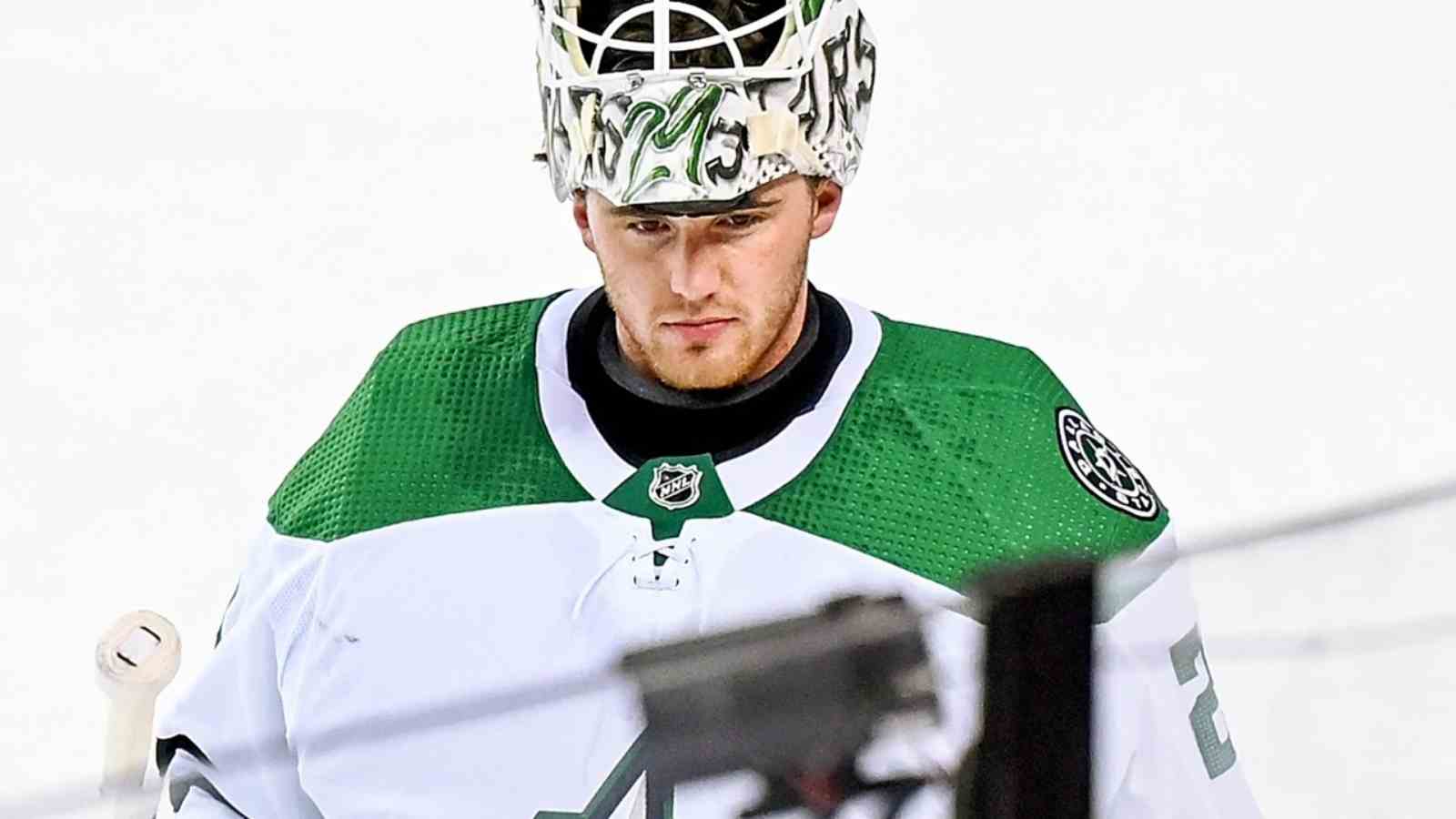 <strong></noscript>“Sky’s the limit” – Jake Oettinger snatches No. 1 goalie spot after displaying ‘great athleticism’ in 2022 playoffs</strong>