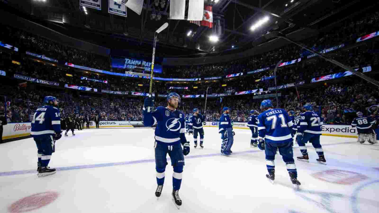 “Scary” – Lightning unable to concentrate game against Predators as Hurricane Ian threatens Florida citizens