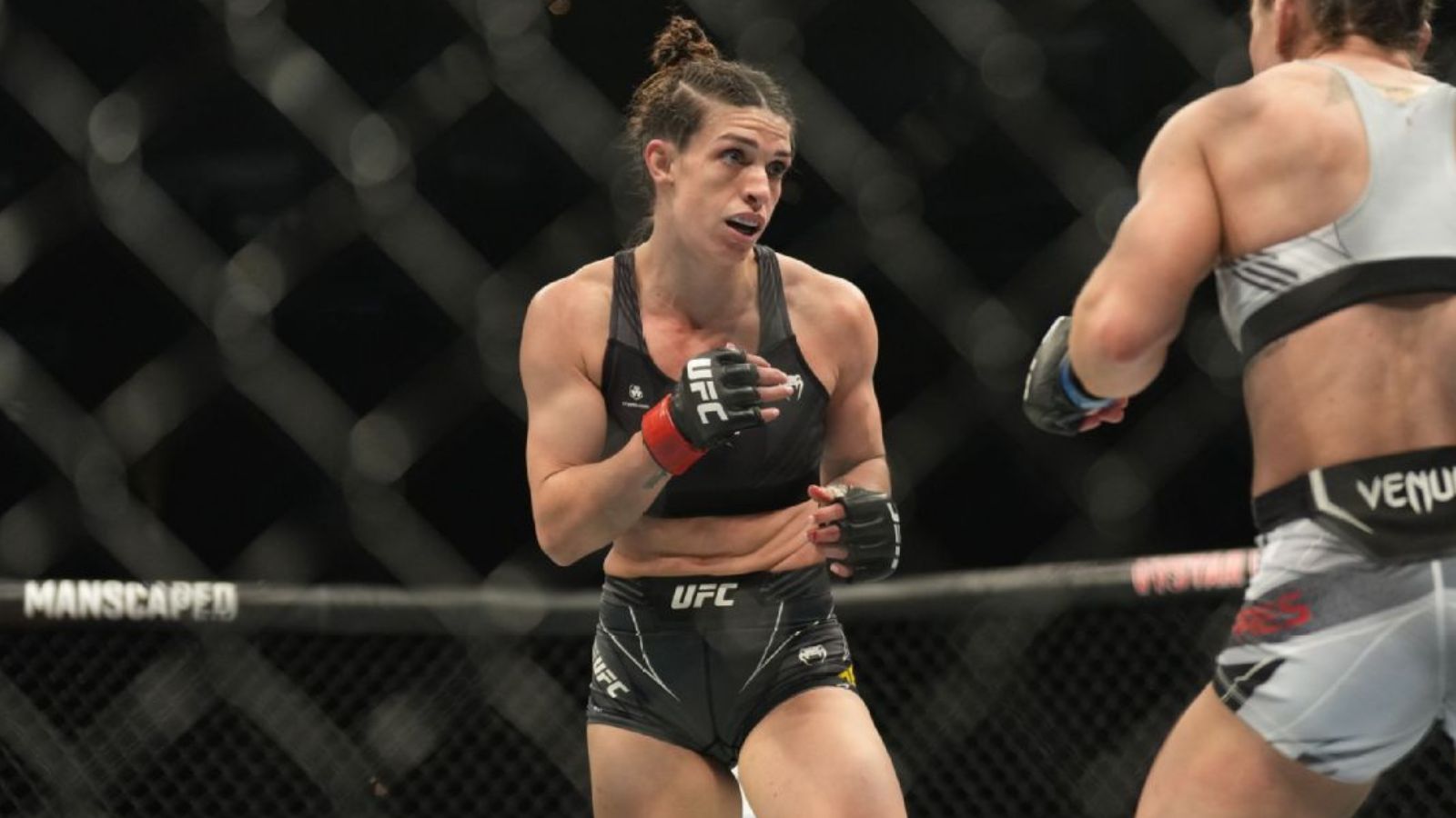 “Had A LOT of opportunities-” Mackenzie Dern nearly breaks down in tears reflecting on her loss to Xiaonan Yan at UFC Vegas 61