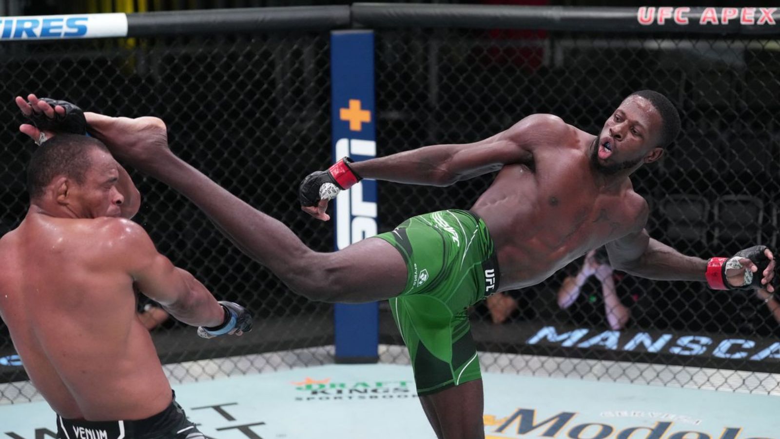 “Not my best work-” Randy Brown puts on a CRITICAL lens to view his winning performance at UFC Vegas 61