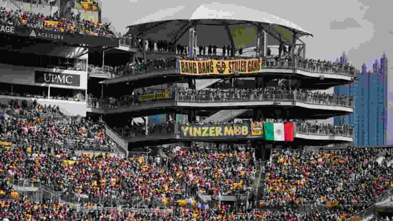 Pittsburgh Steelers’ fan TRAGICALLY dies after falling from escalator inside the Acrisure stadium during Jets NFL clash