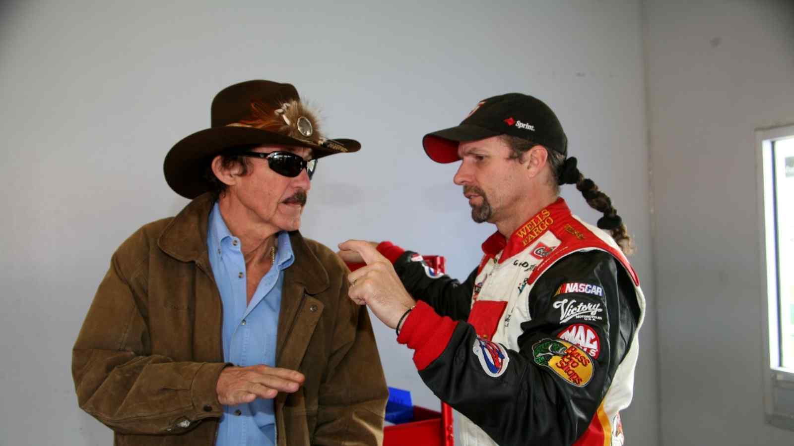 Richard Petty calls out son Kyle Petty for cheating in his racing days