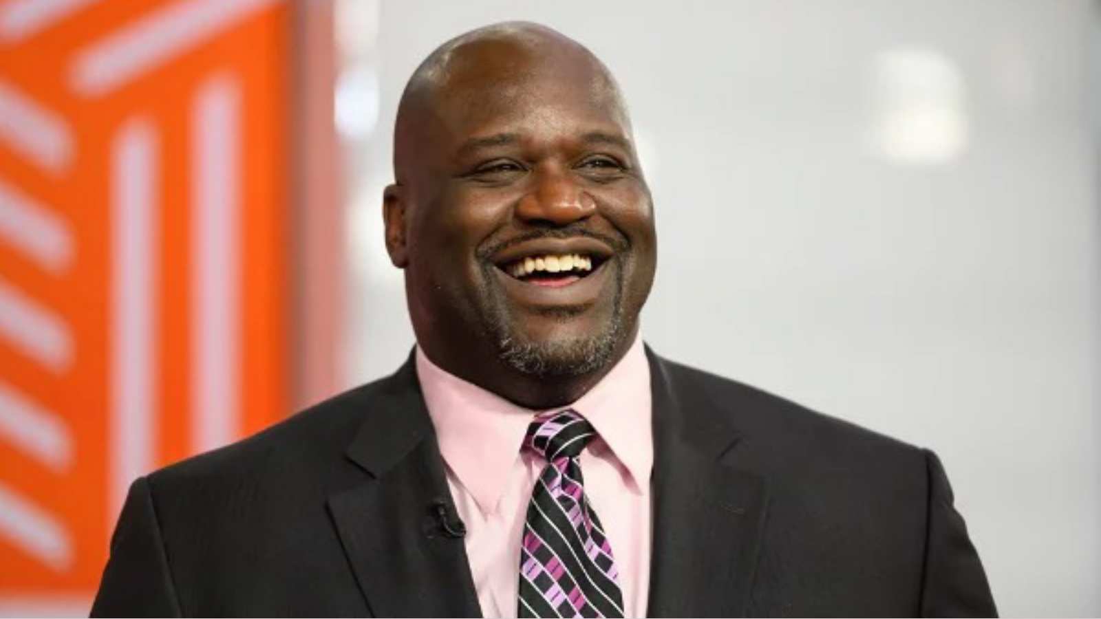 “I am the David Beckham of America” Shaquille O’Neal was saved by Prince Charles from getting arrested in London