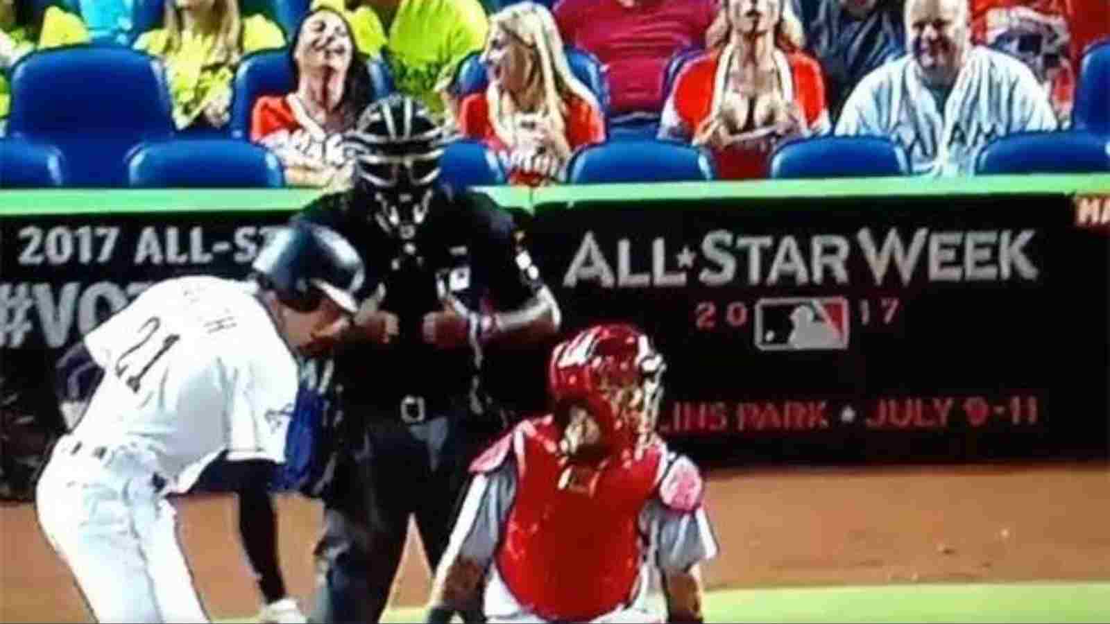 “Wanna see my b**bs”- MLB fan FLASHES to distract pitcher, Cardinals’ pitcher take the victory and the LUBRICIOUS spectacle