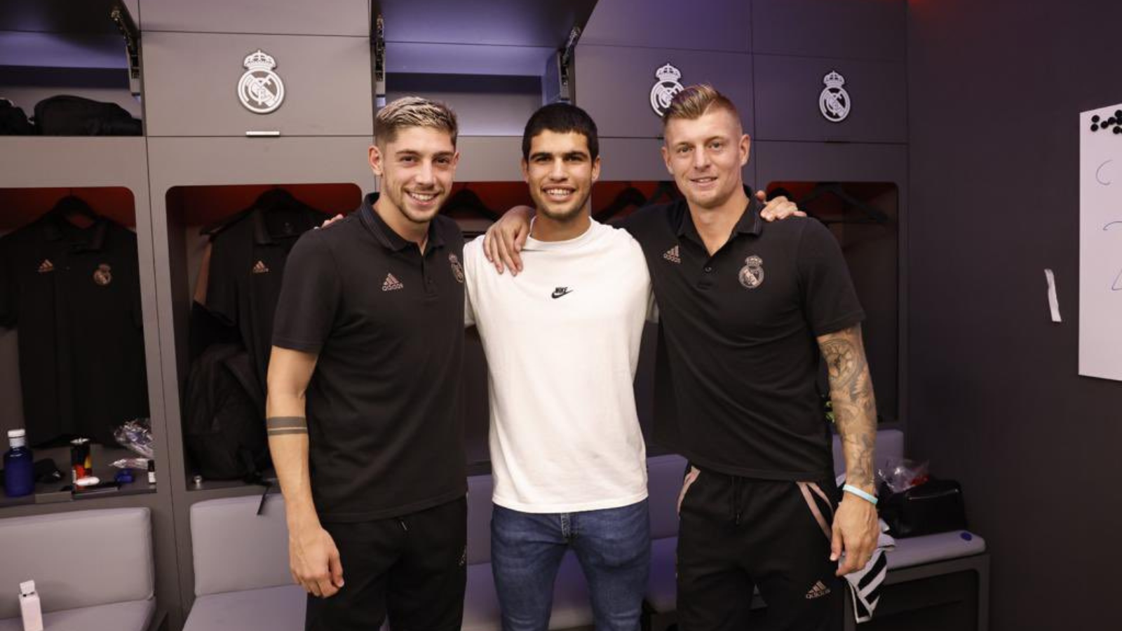 “The future and me”- Tony Kroos’ sarcastic tweet after meeting Real Madrid prodigy and Tennis World No. 1