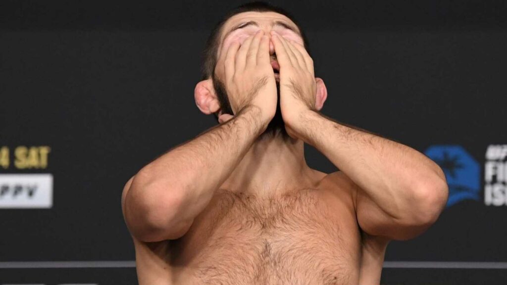 Khabib Nurmagomedov struggles to make weight in his final fight against Justin Gaethje, in 2020