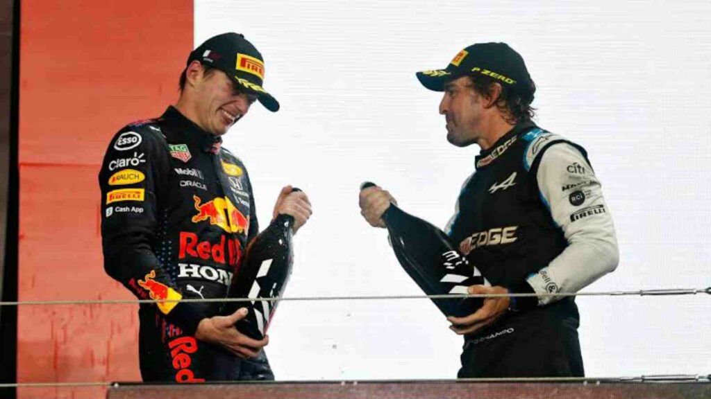 Fernando Alonso and Max Verstappen F1