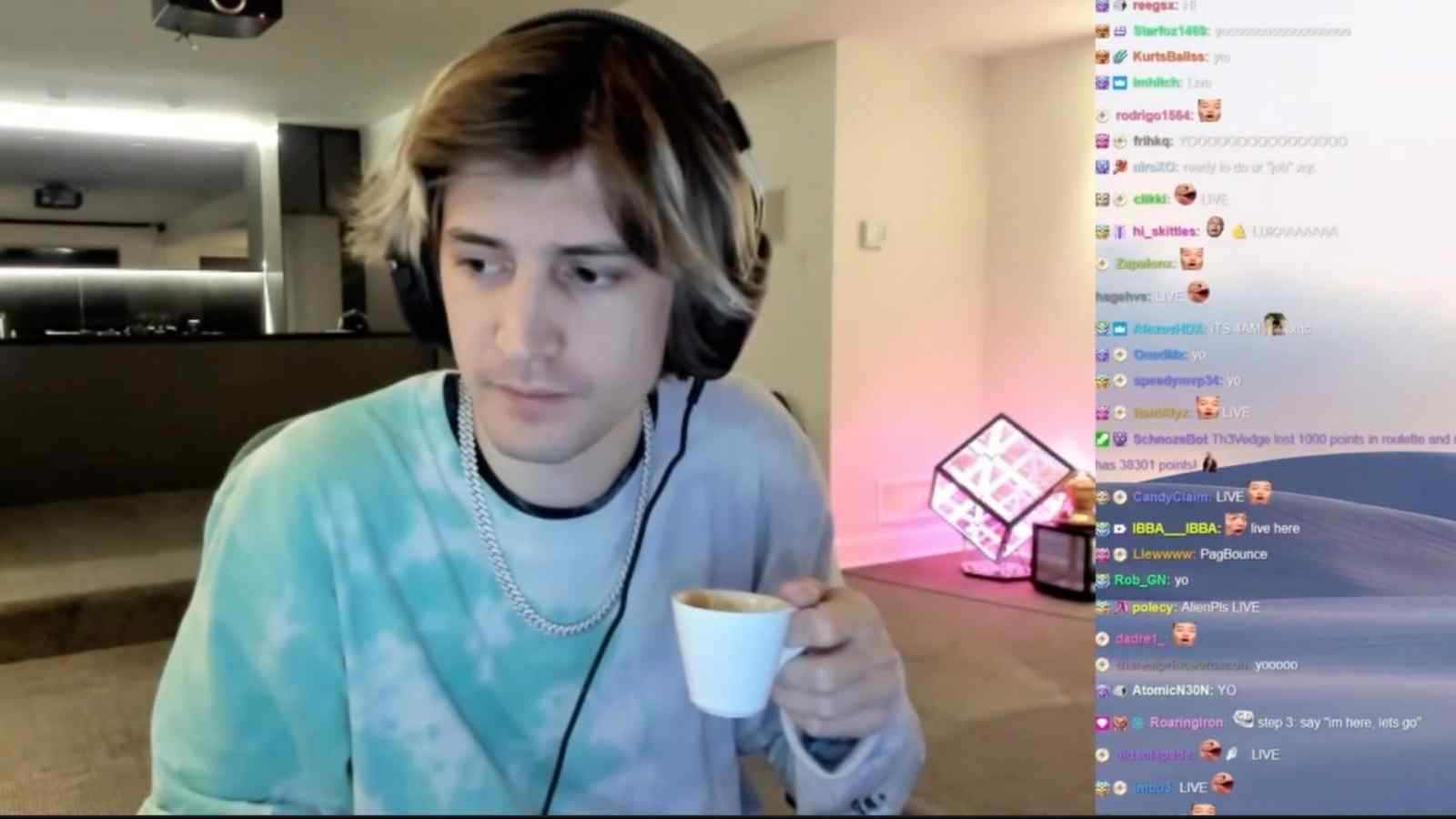 “I’m gonna snap”: xQc shares horrific details of his health condition leaving fans worried