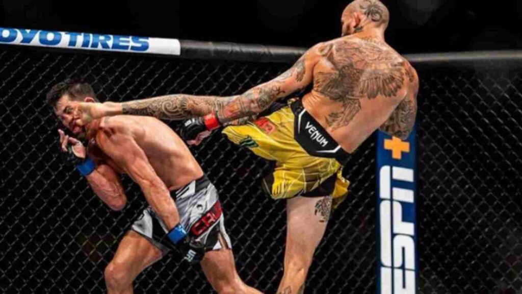 Marlon Vera (in yellow shorts) finished Dominick Cruz (in grey shorts) in scintillating fashion in August, this year