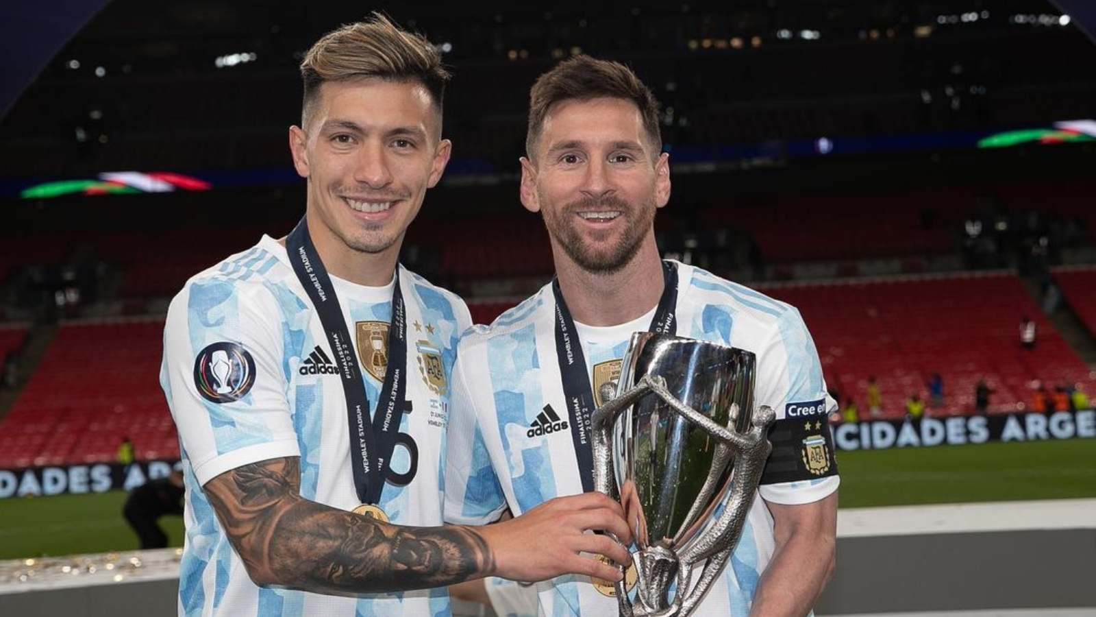 “We are not going to let him leave”- Manchester United’s Lisandro Martinez ready to ‘go to war’ for Lionel Messi at 2022 FIFA World Cup