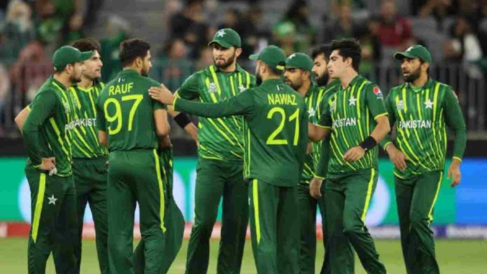 Careem Pakistan hits back at Zomato as Pakistan qualifies for semis at the T20 World Cup 2022