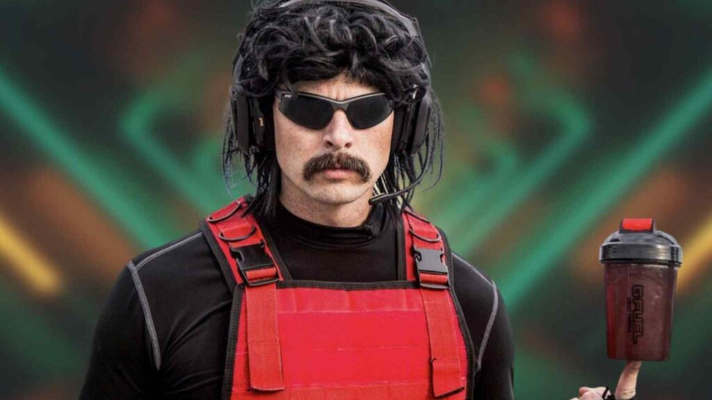 Dr DisRespect, Elon Musk, and Stephen King engage in a Twitter thread about 'blue tick payment' and the internet is loving it