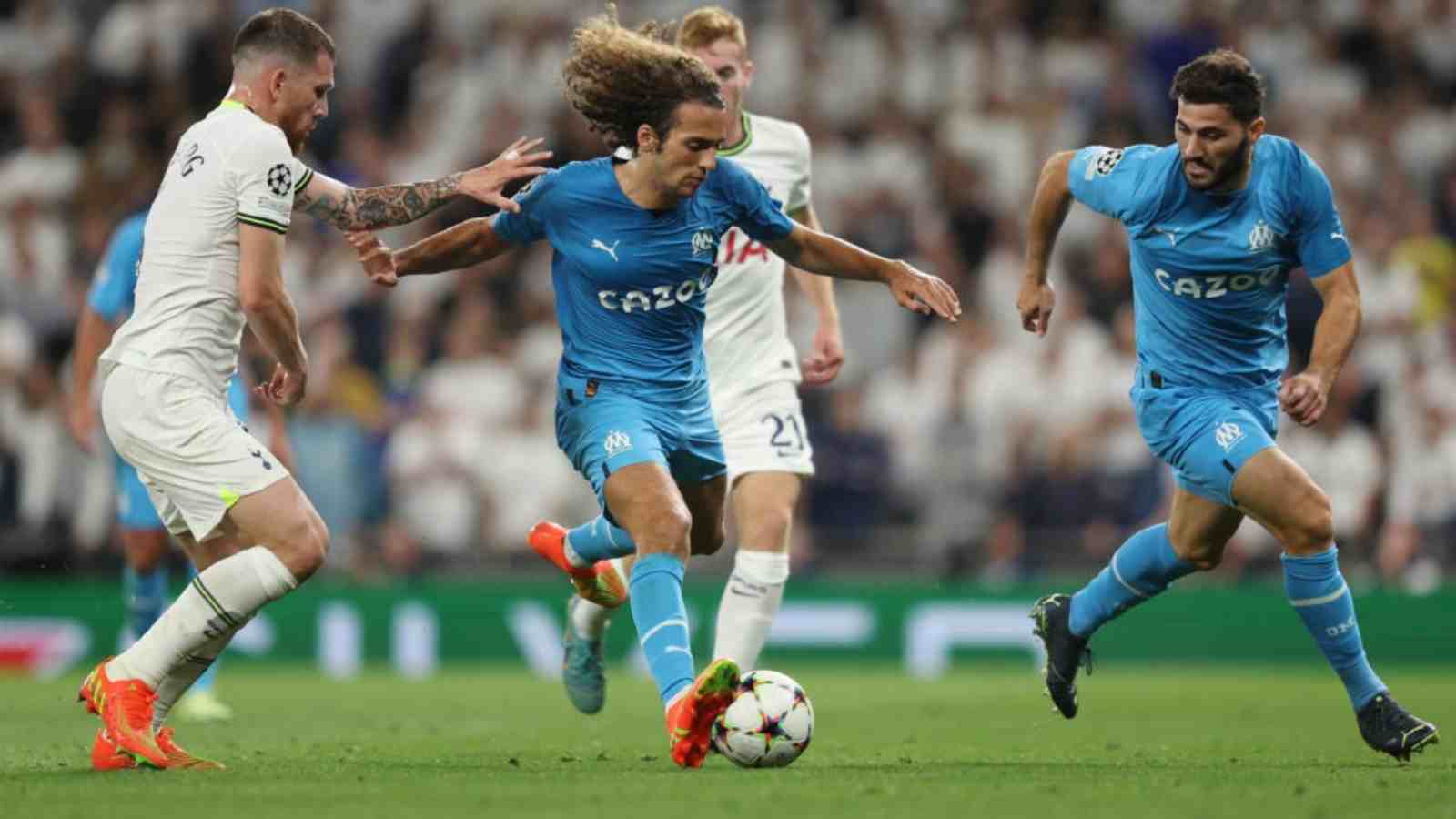 Marseille fans pull off a dirty move to disturb Tottenham Hotspur players ahead of their Champions League clash