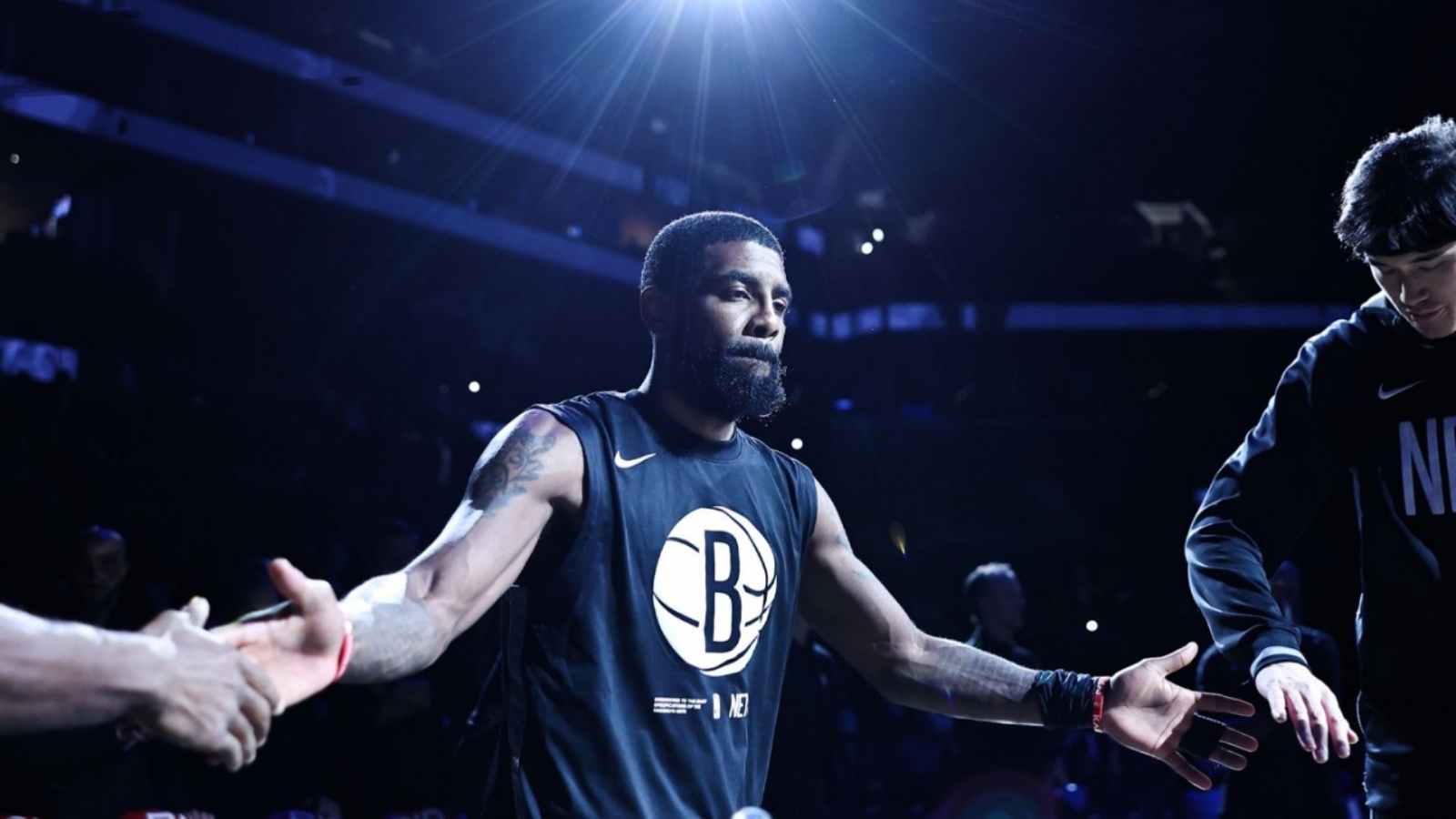 “Money Fixes Everything” Fans react as Kyrie Irving agrees to donate $500,000 for hurting Jewish community