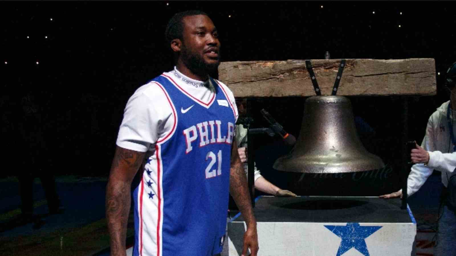 “Jay Z rapped about it, but Meek actually did it” American rapper Meek Mill trips the referee during Philadelphia 76ers game against Suns