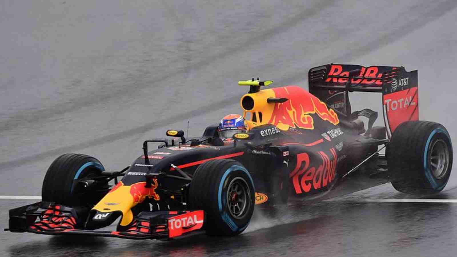 “What Confidence!” Martin Brundle spotted Max Verstappen’s raw talent behind the wheels from his brilliant display at the Brazil GP 2016