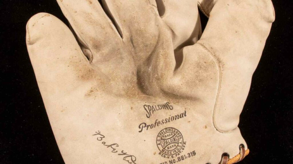 Babe Ruth's glove