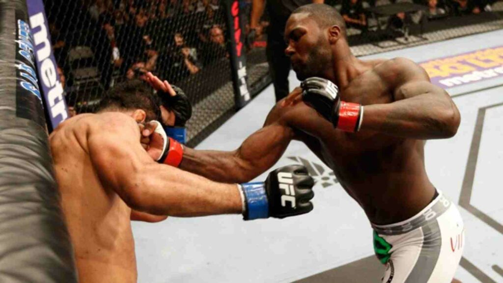 A still from the memorable Anthony Johnson (R) and Antonio Nogueira (L) fight