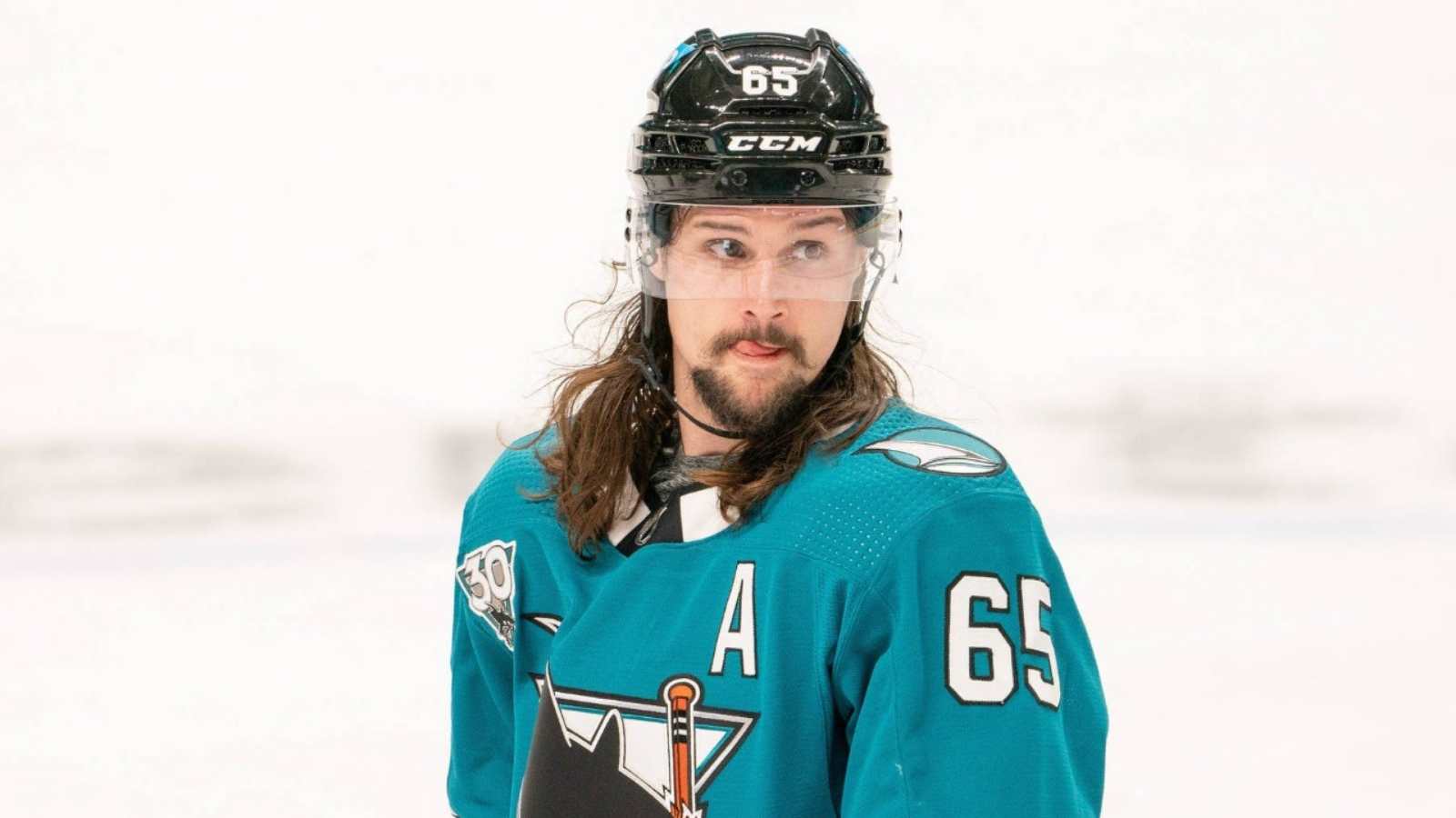 <strong>Sharks open to trade offers for 2x Norris Trophy winner Erik Karlsson before Trade Deadline</strong>